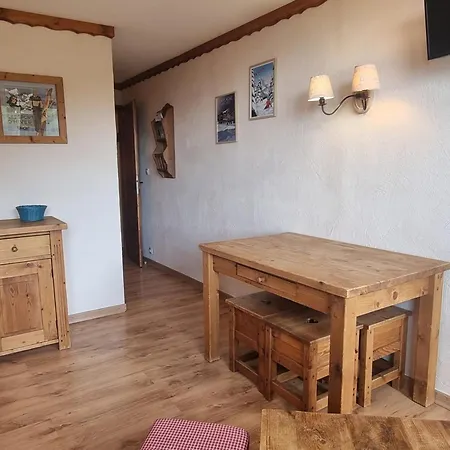 Apartment Jolie Etage Eleve Aux Pieds Vue Pistes
